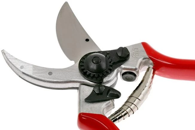 Felco Pruning Shears #2 2 Felco Pruning Shears #2 - Image 2