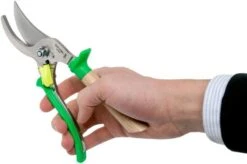 Opinel Meadow Pruning Shears Green -Silk Knives Shop OP001628 05 opinel