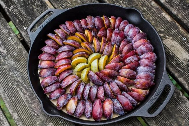 Petromax Skillet/ Frying Pan FP25H With Two Handles, FP25H-T 3 Petromax Skillet/ Frying Pan FP25H With Two Handles, FP25H-T - Image 3