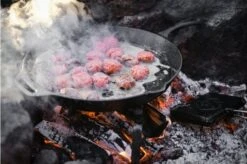 Petromax Skillet/ Frying Pan FP40 With Handle, FP40-T -Silk Knives Shop Petromax fp40 t25202